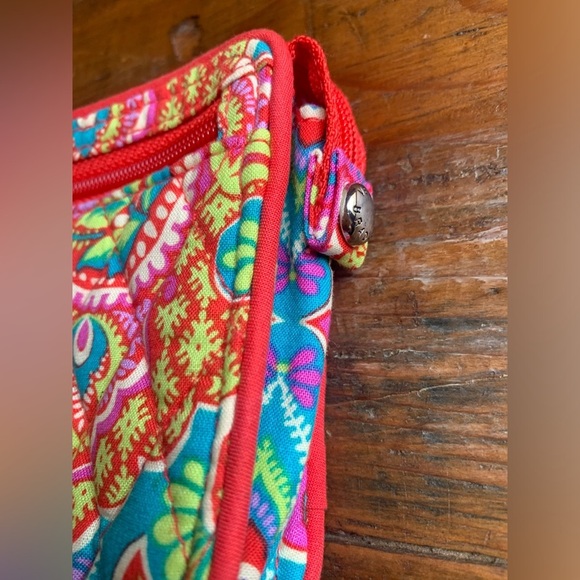 Vera bradley front zip wristlet paisley in paradise, purse wallet - Picture 3 of 6